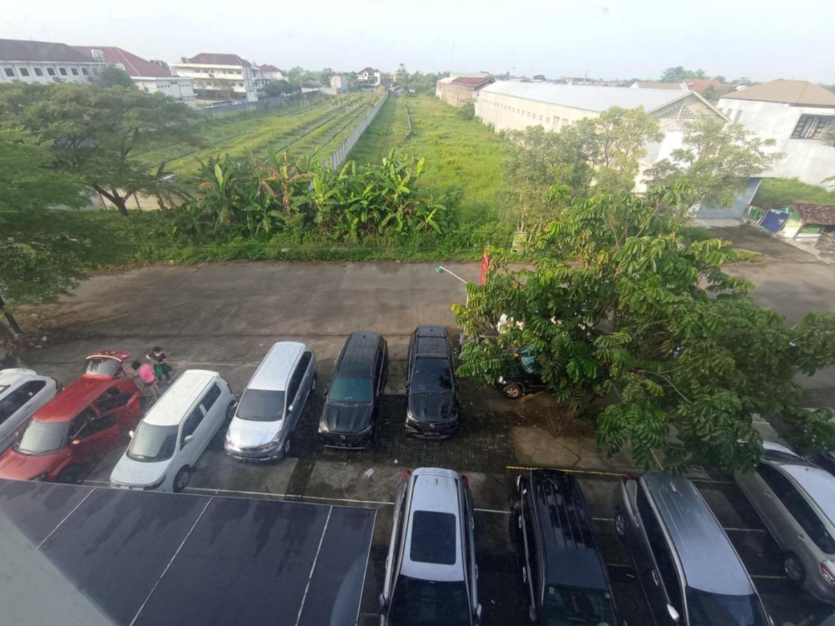 Cendana Coliving Solo Baru Hotel Ngoại thất bức ảnh